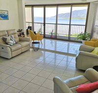 Cairns Ocean View Apartment in Aquarius - Accommodation Mount Tamborine