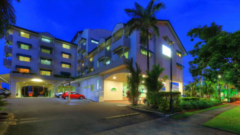 Cairns Sheridan Hotel - Accommodation Mount Tamborine 1