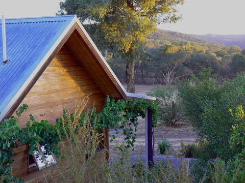 Candlebark Retreat - Accommodation Mount Tamborine 1