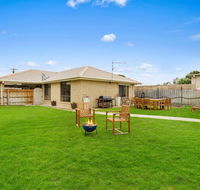 CAPEL Family Home large yard close to beach - Accommodation Mount Tamborine