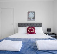 Captivating large 4BRNarre Warren - Accommodation Mount Tamborine