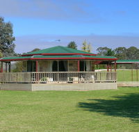 Carolynnes Cottages - Accommodation Mount Tamborine