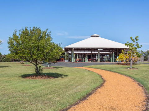 Casino Holiday Park - Accommodation Mount Tamborine 3