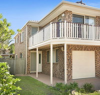 Castions - Lennox Head - Accommodation Mount Tamborine