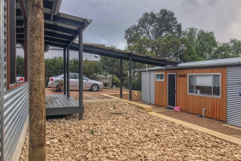 CDC-625 Beach House Incl.rear 2BR Studio - Accommodation Mount Tamborine 1