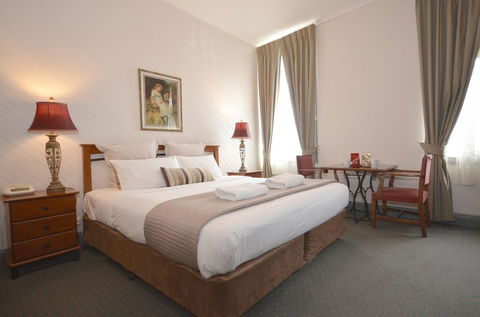 Central Springs Inn - Accommodation Mount Tamborine 3