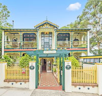 Charrington Hotel - Accommodation Mount Tamborine
