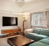 Chic 2 Bedroom Ground Floor Apartment In Trendy New Farm - Accommodation Mount Tamborine