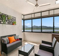 Chic City Apartment with Waterfront Views - Accommodation Mount Tamborine