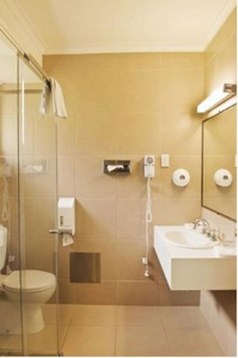 Classic Twin-bed Room 2 In Oakleigh - Accommodation Mount Tamborine 3