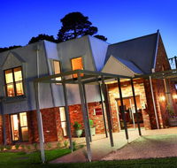 Cleveland Winery - Accommodation Mount Tamborine