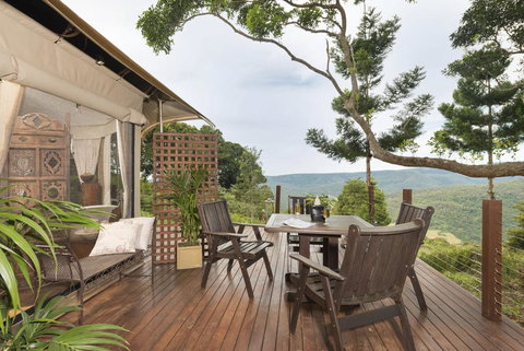 Clouds Safari - Accommodation Mount Tamborine 0