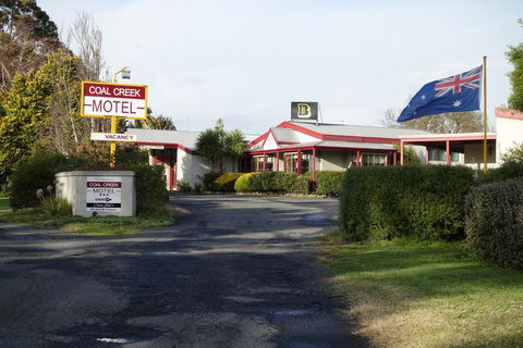 Coal Creek Motel - Accommodation Mount Tamborine 0