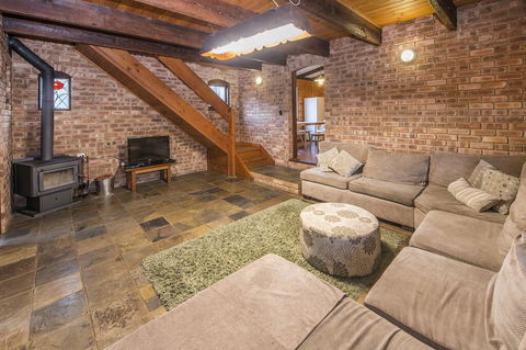 Coleys Beach House Yallingup - Accommodation Mount Tamborine 3