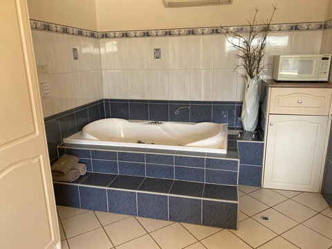 Comfort Inn & Suites Augusta Westside - Accommodation Mount Tamborine 2