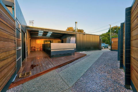 Containment Accommodation - Accommodation Mount Tamborine 3