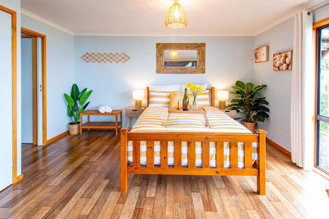 Coota Views Unit - Accommodation Mount Tamborine 0