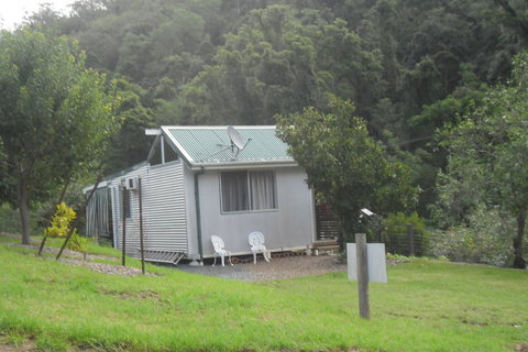 Copeland Cabins - Accommodation Mount Tamborine 1