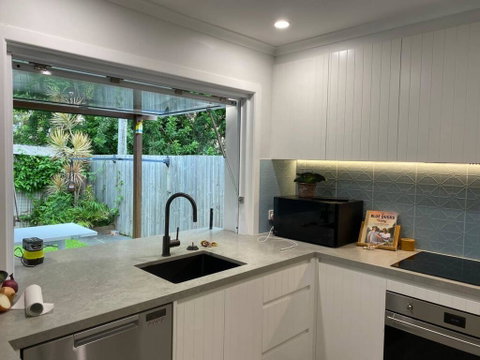 Cosy Backyard Apartment Close To Miami Beach - Accommodation Mount Tamborine 1
