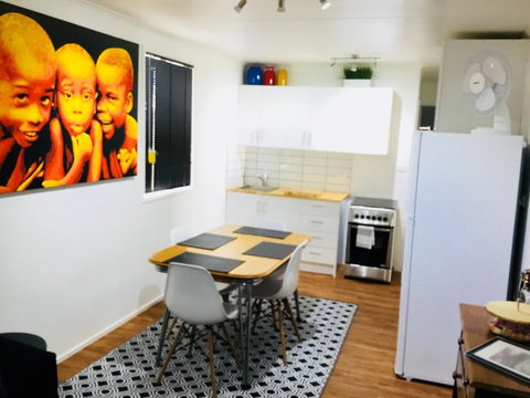 Cottage On Cork - Muddy Cottage - Accommodation Mount Tamborine 1