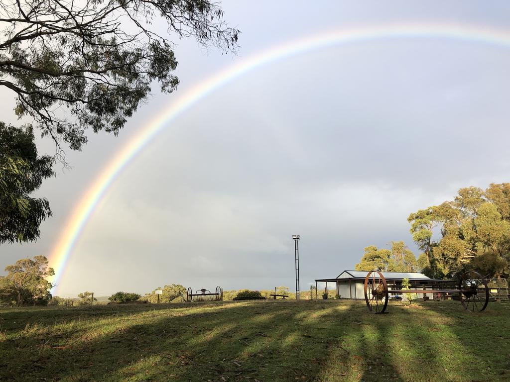 Napoleons VIC Accommodation Mount Tamborine