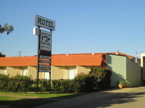 Country Capital Motel - Accommodation Mount Tamborine 0