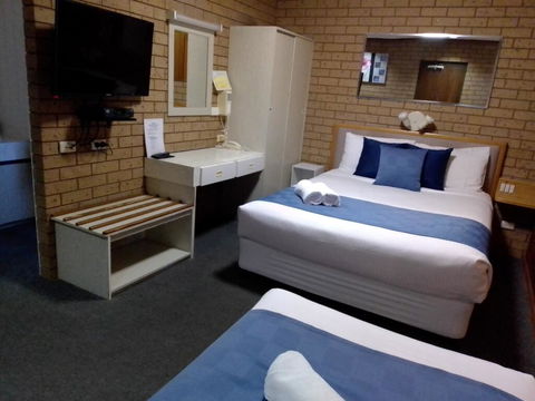 Country Home Motor Inn - Accommodation Mount Tamborine 1