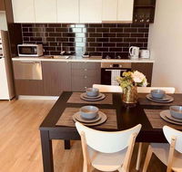 Cozy  Brand New Apt in the Heart of Western - Accommodation Mount Tamborine