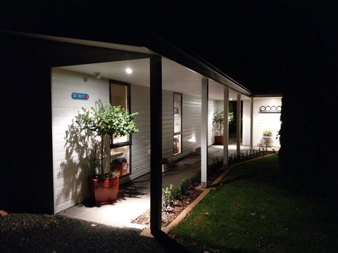 Cradle At Casa Blanca Country Retreat - Accommodation Mount Tamborine 2