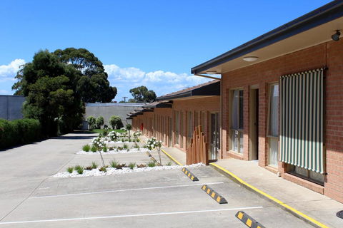 Cranbourne Motor Inn - Accommodation Mount Tamborine 3