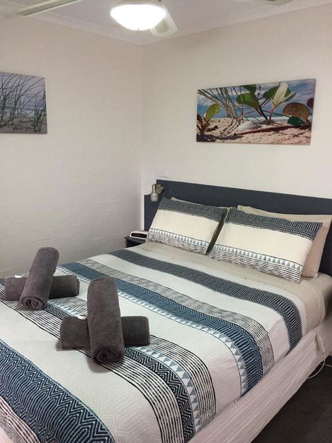 Crown Apartments - Accommodation Mount Tamborine 3