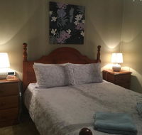 Desert Flower Cottages on Wolfram St - Accommodation Mount Tamborine