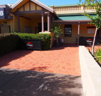 Dongara Hotel Motel - Accommodation Mount Tamborine