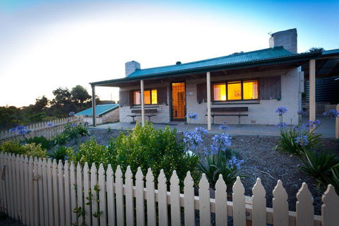 Donington Cottage Lincoln National Park - Accommodation Mount Tamborine 0