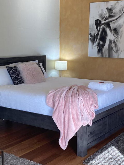 Double Nut Chalets, Daylesford - Accommodation Mount Tamborine 1