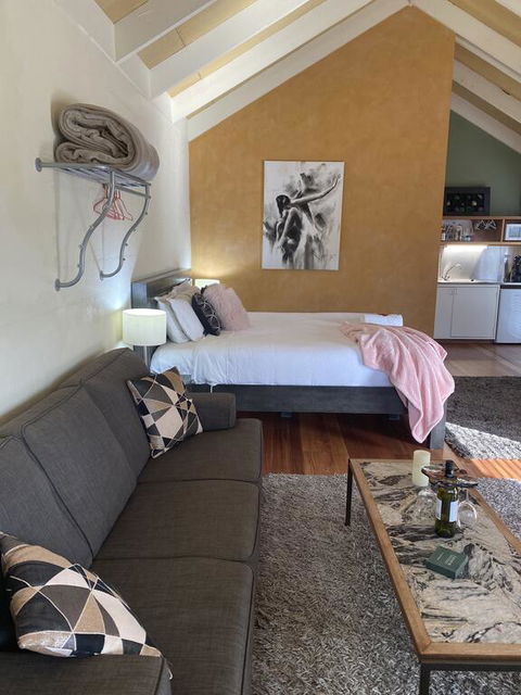 Double Nut Chalets, Daylesford - Accommodation Mount Tamborine 0