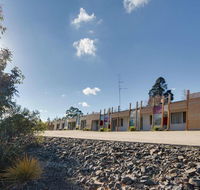 Drouin Motel - Accommodation Mount Tamborine