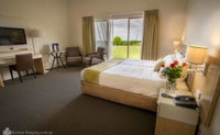 Book Wongawallan Accommodation Vacations Accommodation Mount Tamborine Accommodation Mount Tamborine