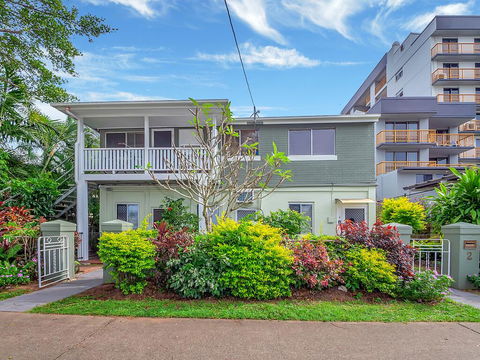 Easy Going Holiday Unit On McKenzie MK4 - Accommodation Mount Tamborine 1