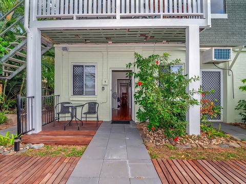 Easy Going Holiday Unit On McKenzie MK4 - Accommodation Mount Tamborine 2