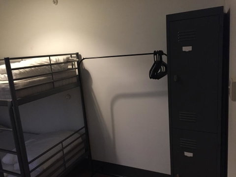 EBS Sydney Hostel - Accommodation Mount Tamborine 2