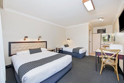 Econo Lodge Savannah Park Tamworth - Accommodation Mount Tamborine 2
