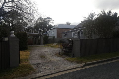 Edward Lane Apt3 - Accommodation Mount Tamborine 3
