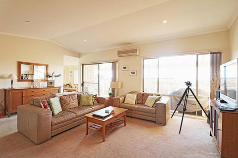 Ella Bleu - Accommodation Mount Tamborine 3