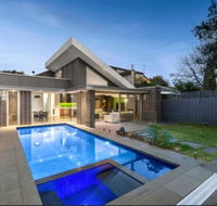 Elsternwick Paradise love where you live - Accommodation Mount Tamborine