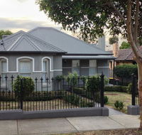 Essendon - home away from home - Accommodation Mount Tamborine