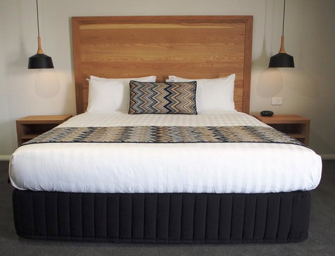 Euston Motel - Accommodation Mount Tamborine 0