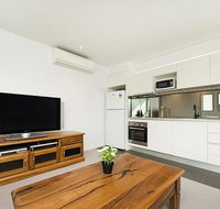 Executive Luxury Apartment - Accommodation Mount Tamborine