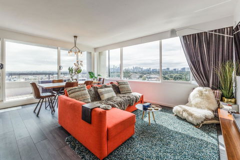 Exquisite 2 Bed Apartment With Beach & City Views - Accommodation Mount Tamborine 0