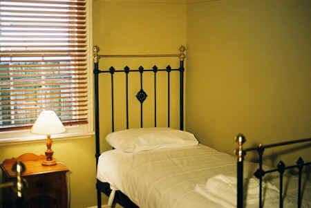 Eyre House - Accommodation Mount Tamborine 0
